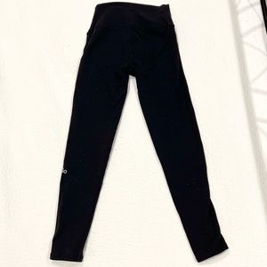 ALO black ankle length leggings XS 25” inseam